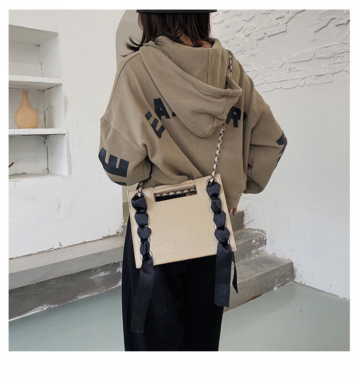 Handle Me City Bag