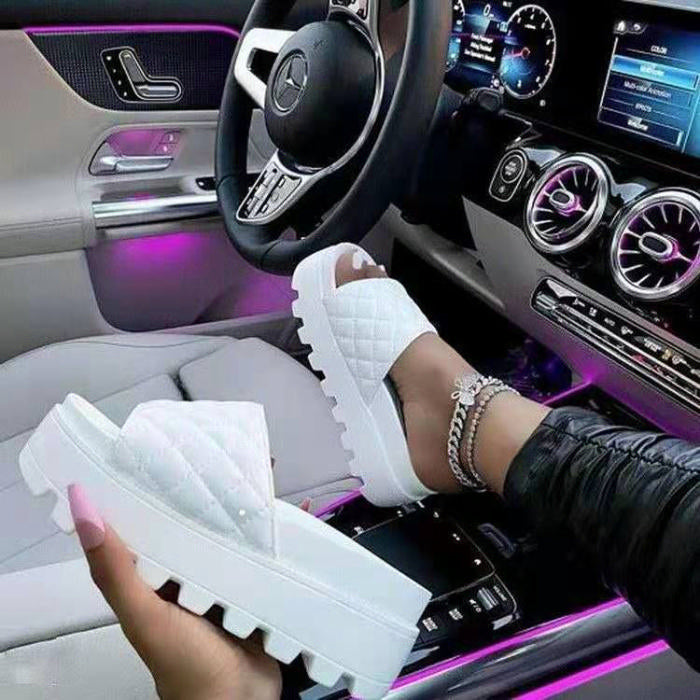 Lift Quilted Platform Sandals