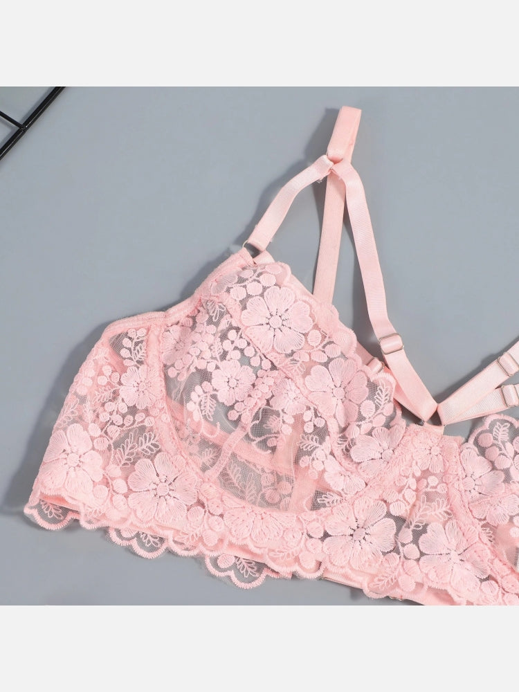 Frilly Lacey Set