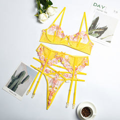 Rose Burst Suspender Set