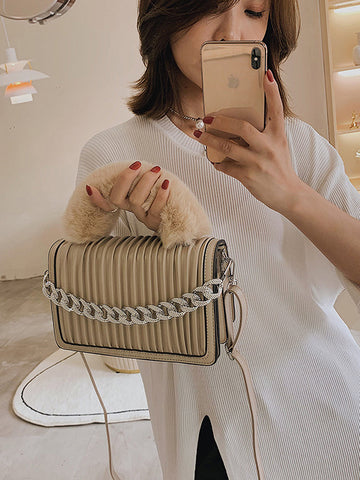 Fur handle sales bag