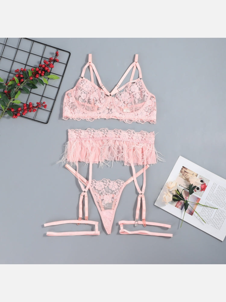 Frilly Lacey Set – Outfit Made